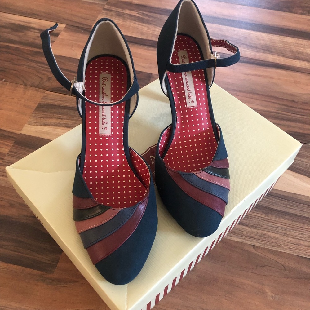 💙💕❤️ BAIT Footwear - Vintage-Inspired Heels